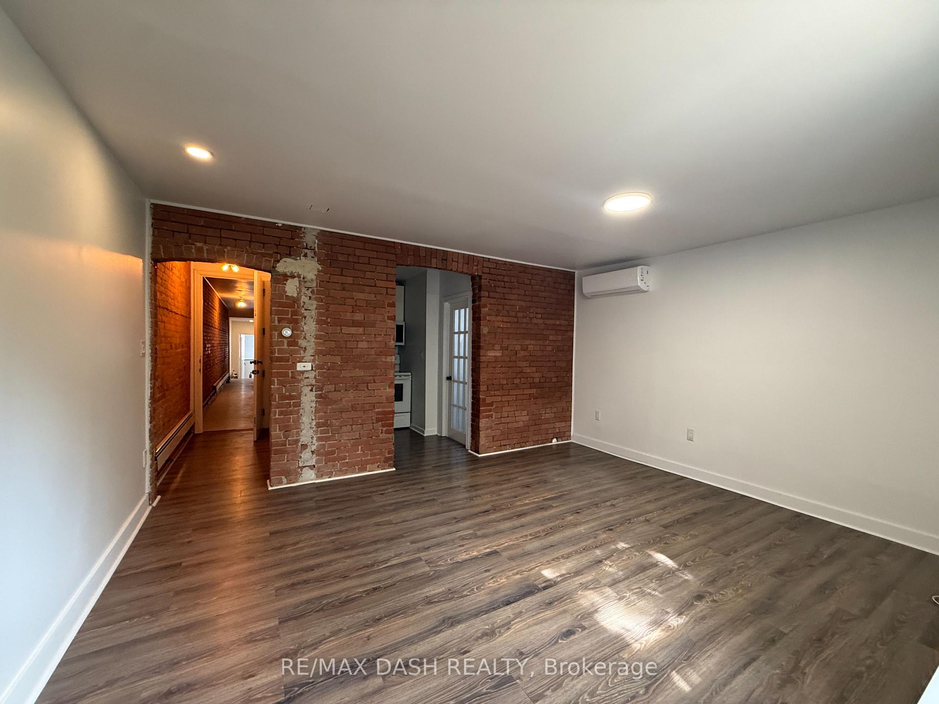 Photo 5 of Unit 3, 1303 Bloor Street W, Toronto, Dufferin Grove — HOMEH