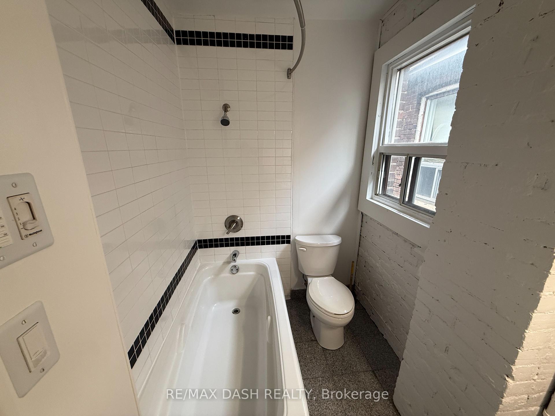 Photo 12 of Unit 3, 1303 Bloor Street W, Toronto, Dufferin Grove — HOMEH
