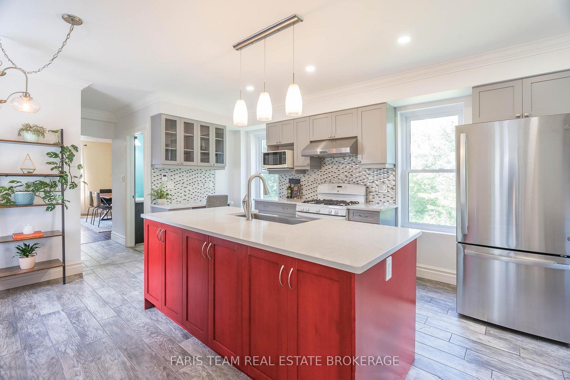 Photo 5 of 139 Veterans Lane, Tay, Victoria Harbour — HOMEH