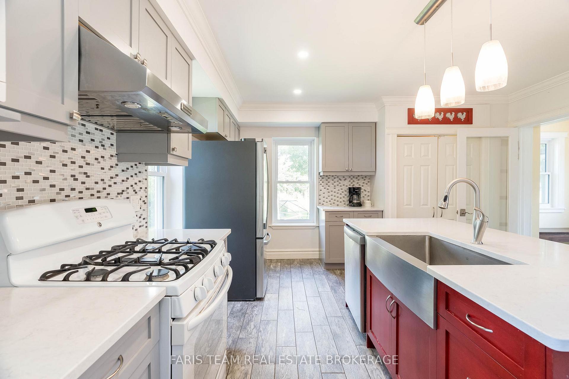 Photo 6 of 139 Veterans Lane, Tay, Victoria Harbour — HOMEH