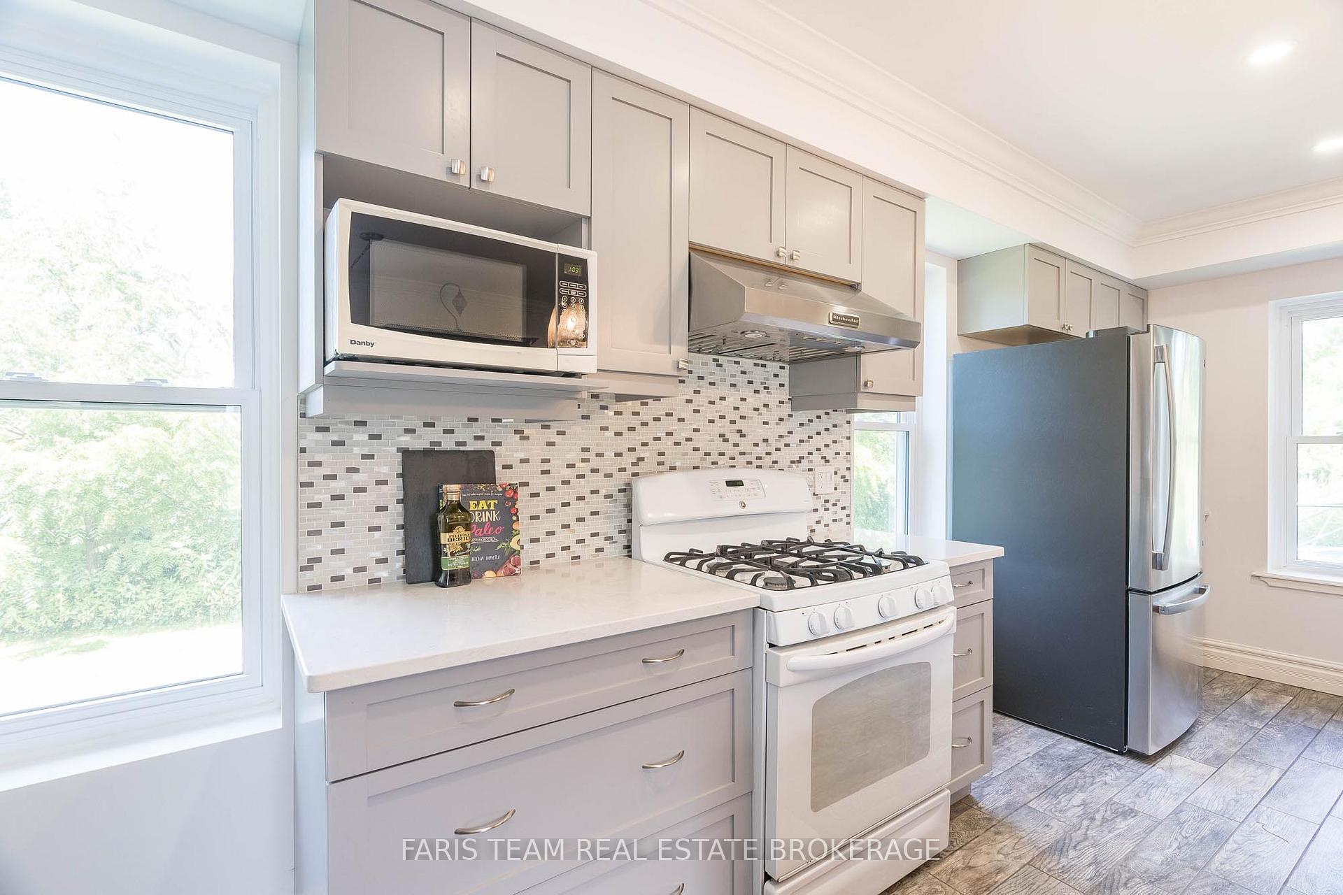 Photo 7 of 139 Veterans Lane, Tay, Victoria Harbour — HOMEH