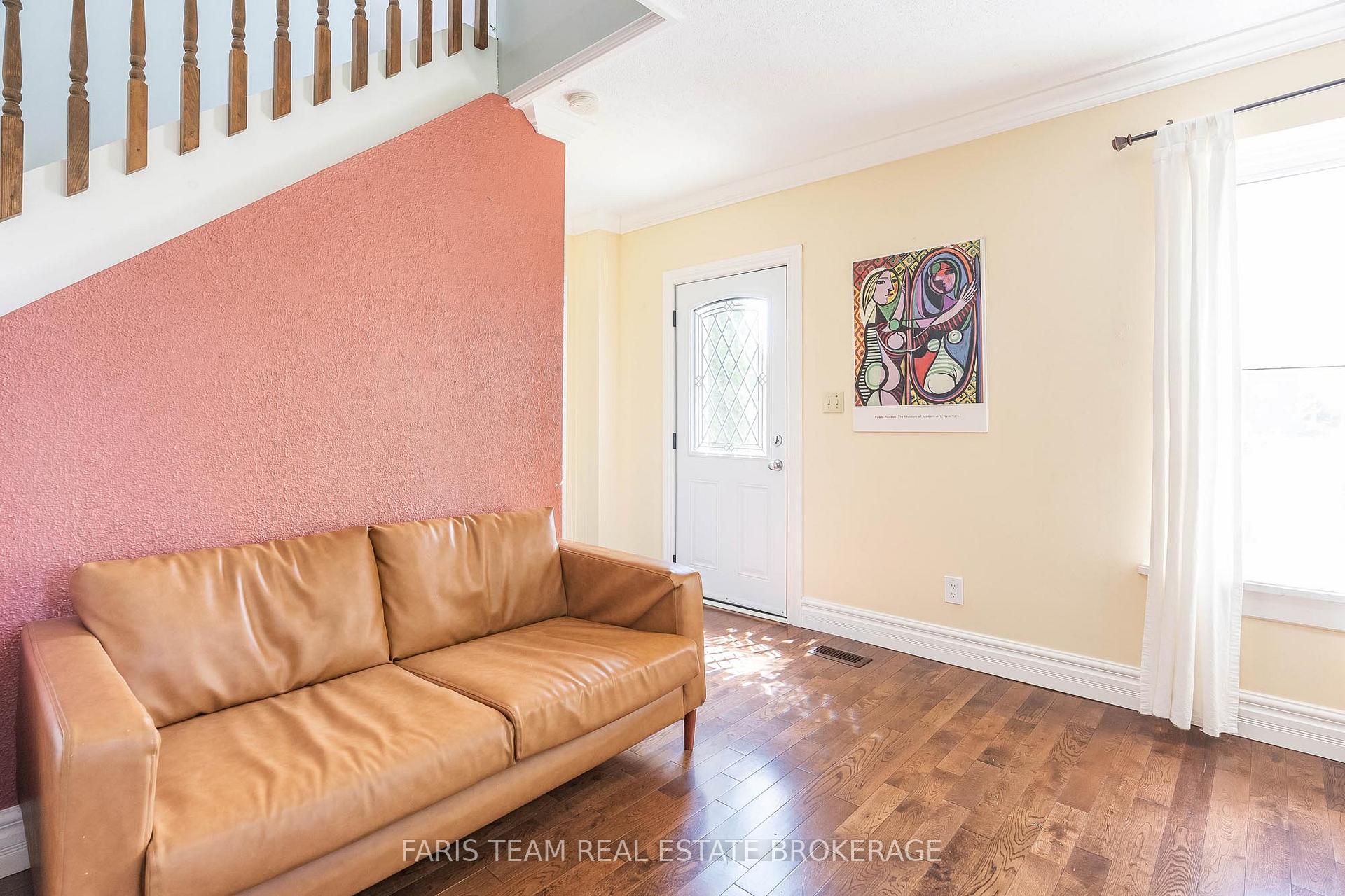 Photo 11 of 139 Veterans Lane, Tay, Victoria Harbour — HOMEH