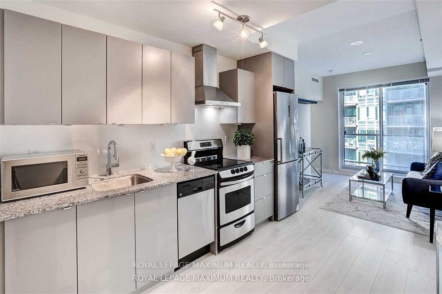 Photo 3 of Unit 1401, 51 East Liberty Street, Toronto, Niagara — HOMEH