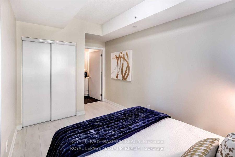 Photo 12 of Unit 1401, 51 East Liberty Street, Toronto, Niagara — HOMEH