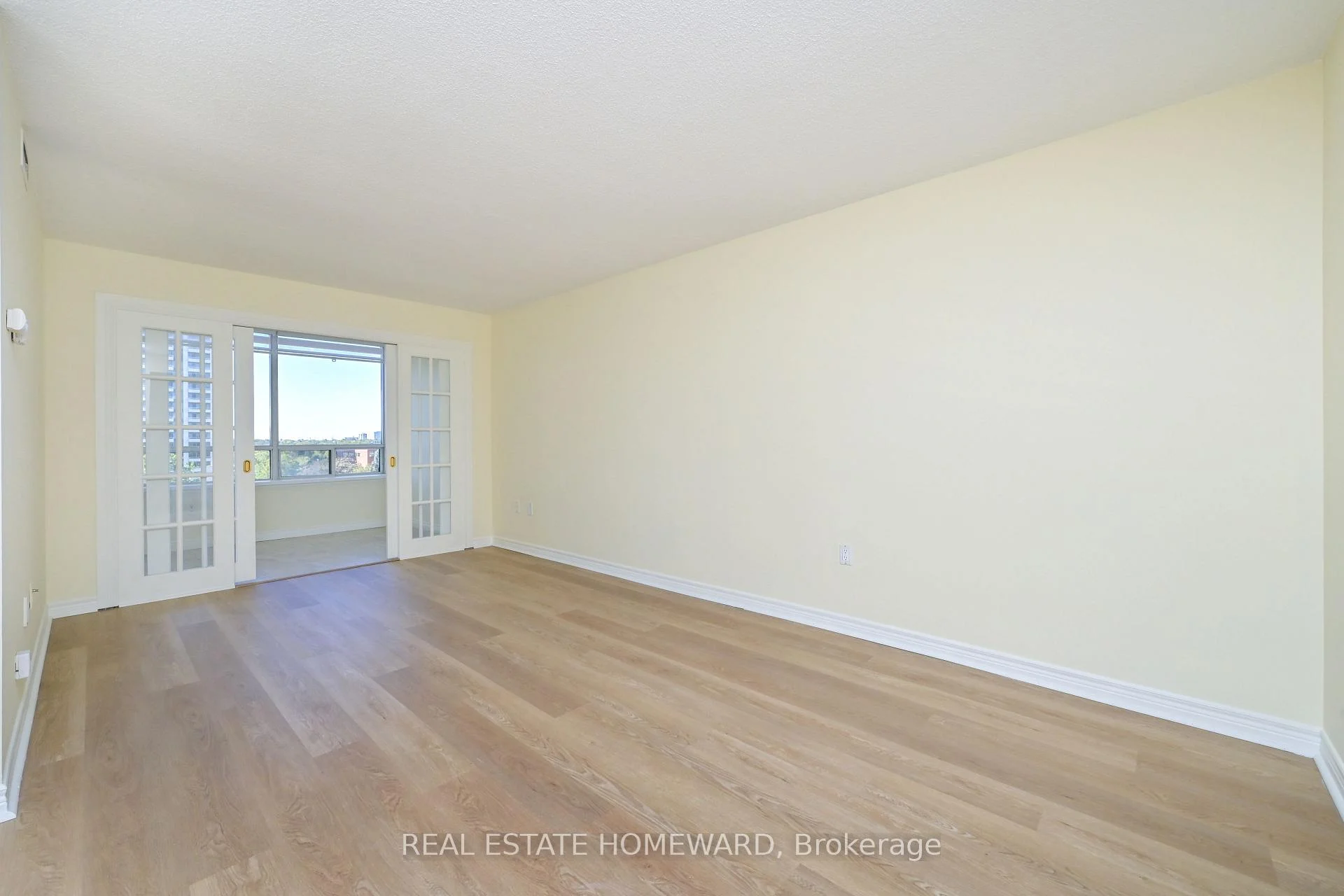Photo 19 of Unit 916, 88 Grandview Way, North York, Willowdale East — HOMEH