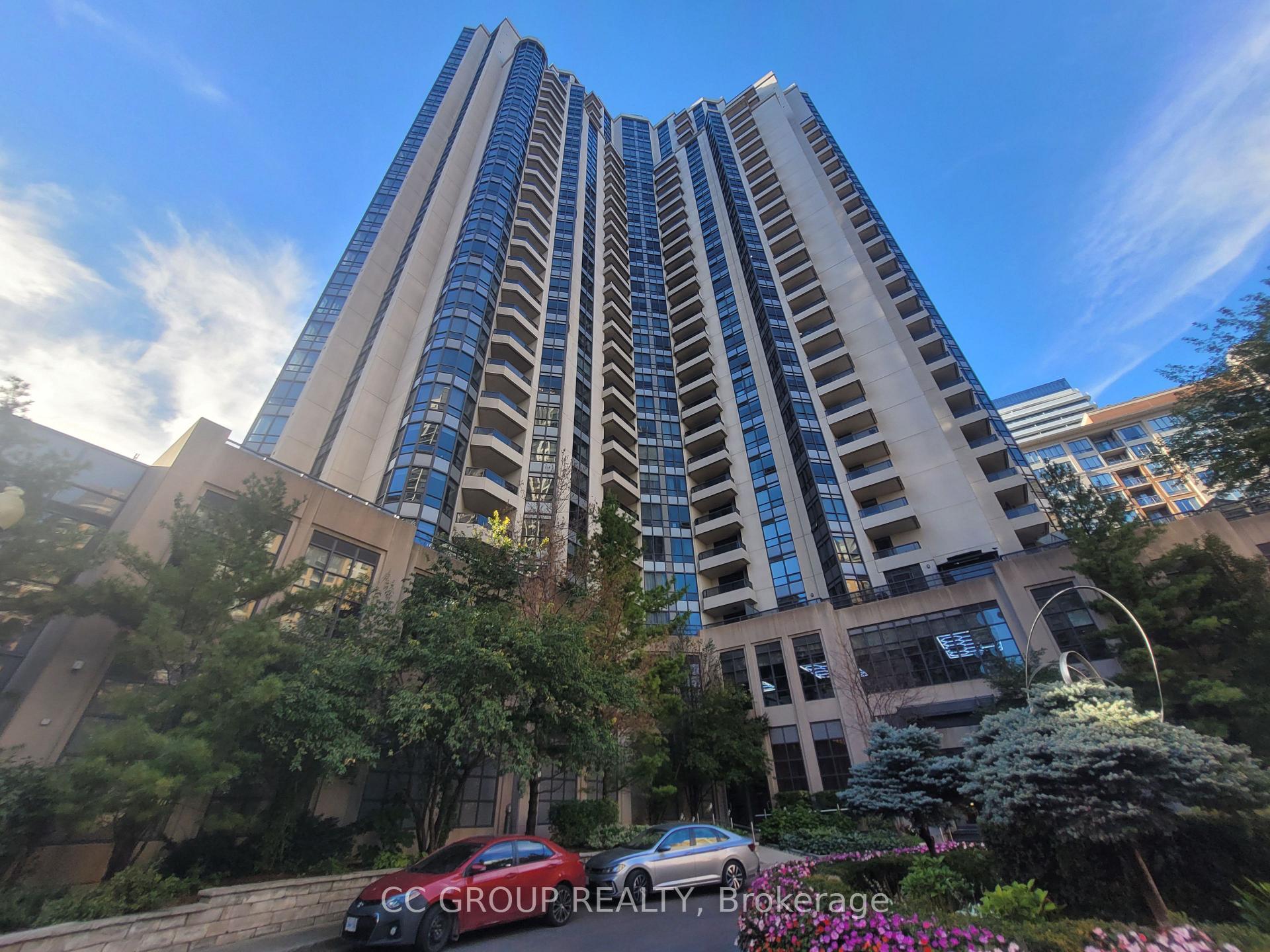 Front of Unit 2126, 500 Doris Avenue