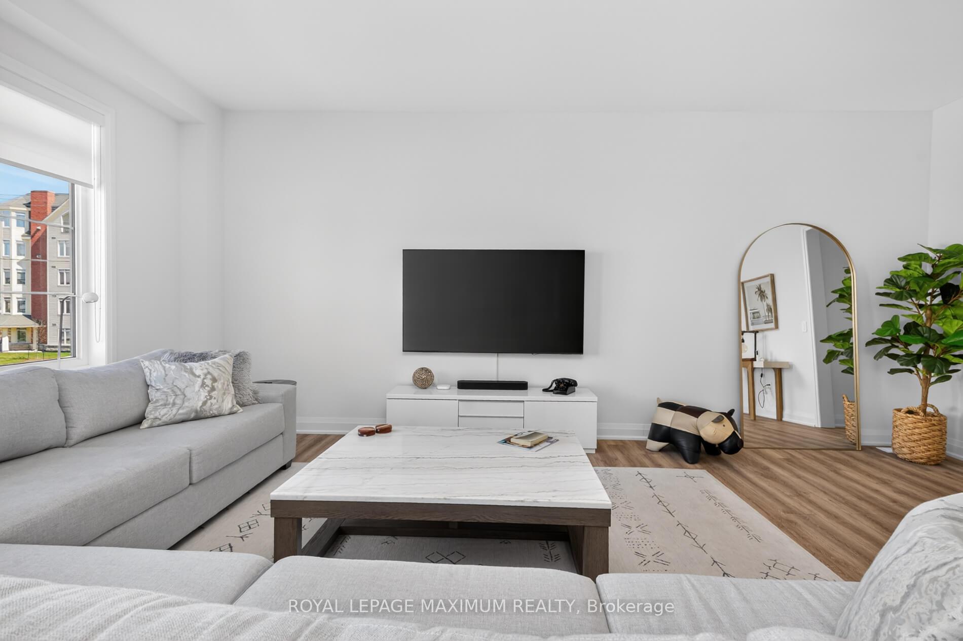 Photo 7 of Unit 9, 11 Bay Street, Blue Mountains — HOMEH