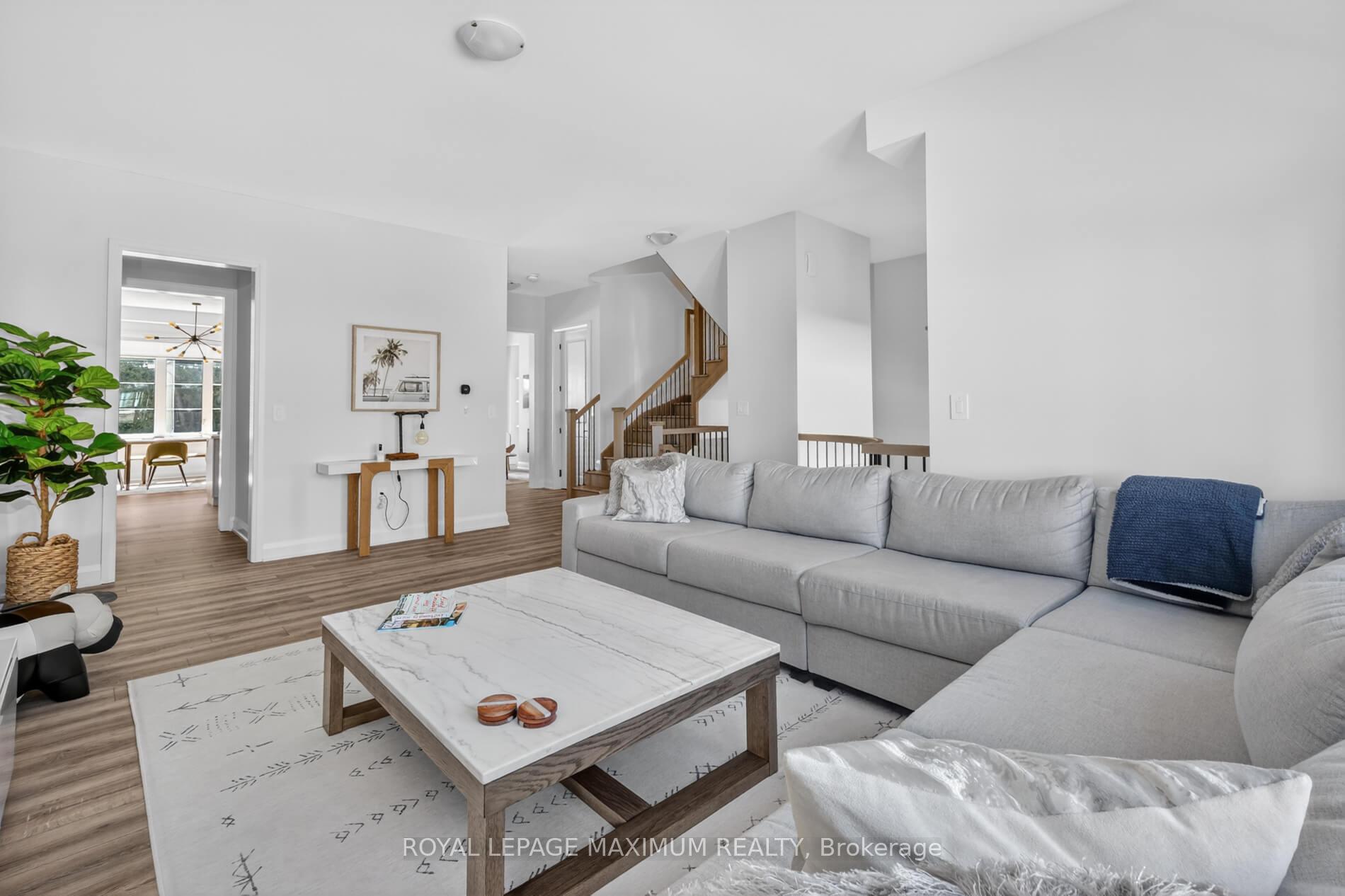 Photo 8 of Unit 9, 11 Bay Street, Blue Mountains — HOMEH