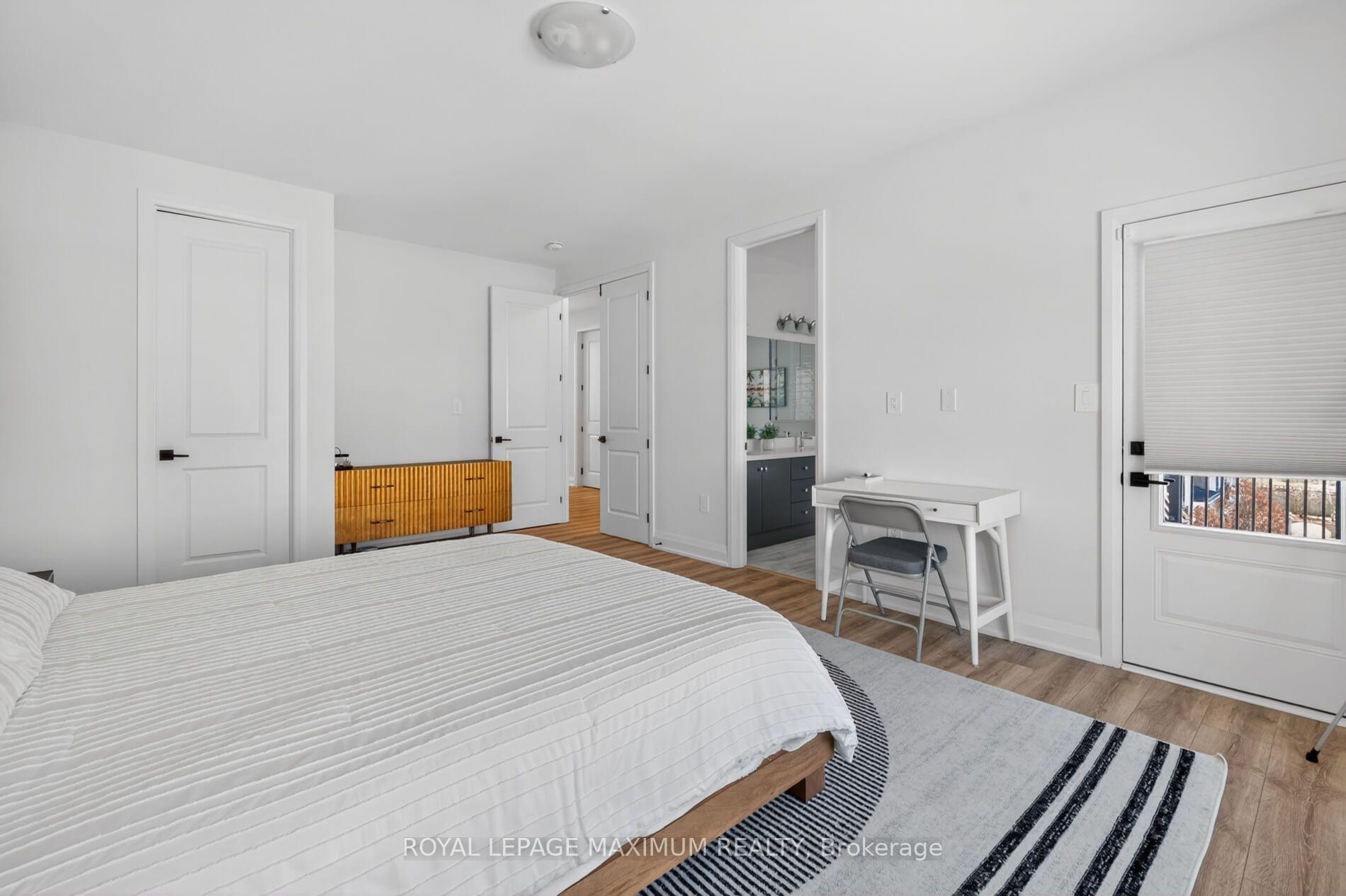 Photo 23 of Unit 9, 11 Bay Street, Blue Mountains — HOMEH