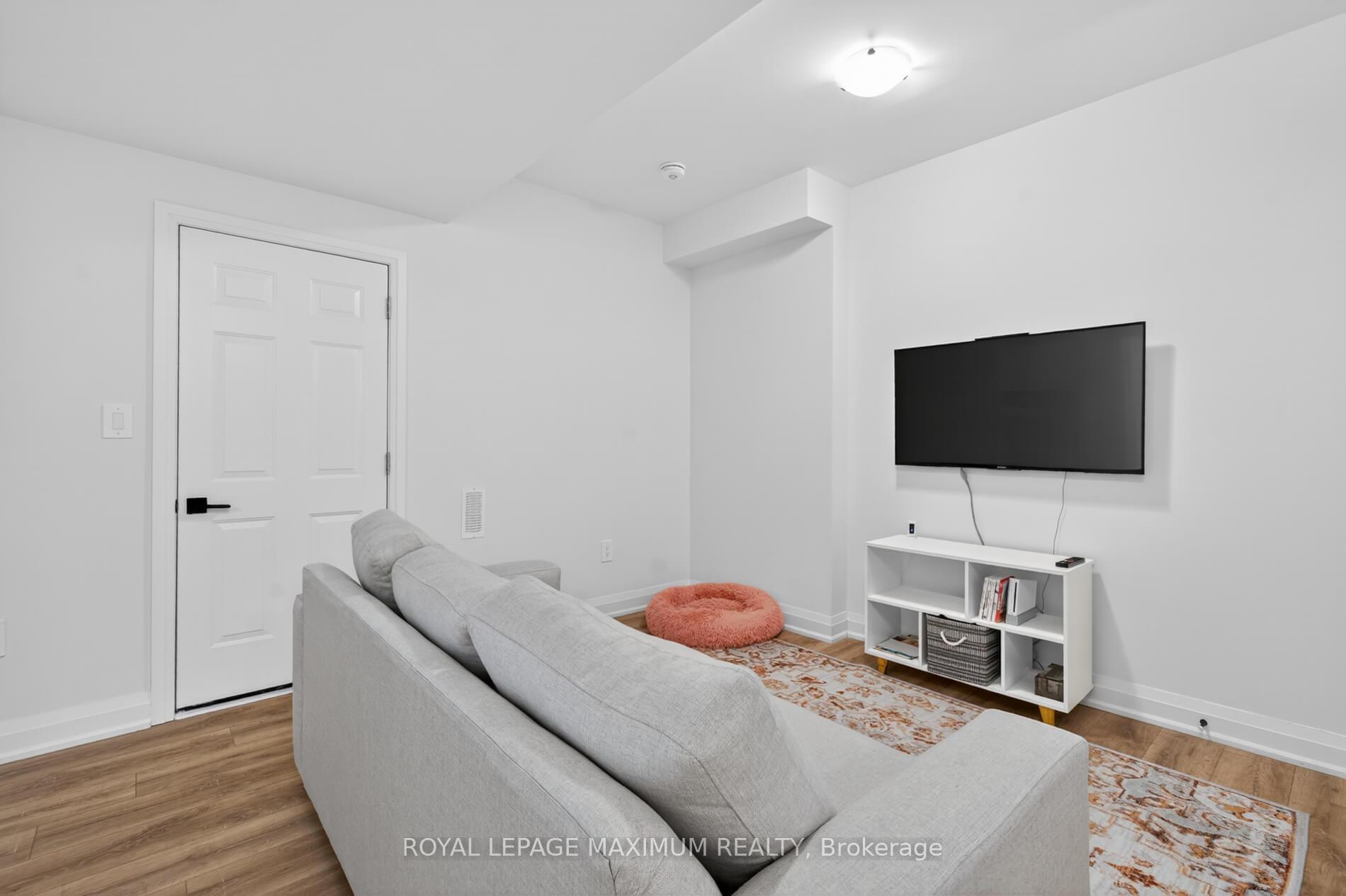 Photo 30 of Unit 9, 11 Bay Street, Blue Mountains — HOMEH