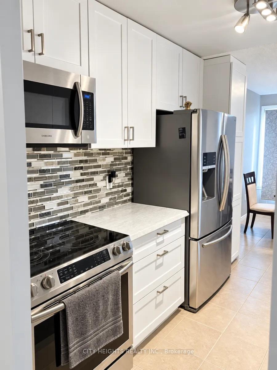 Photo 16 of Unit 808, 95 Byron Baseline Road, London, South B — HOMEH