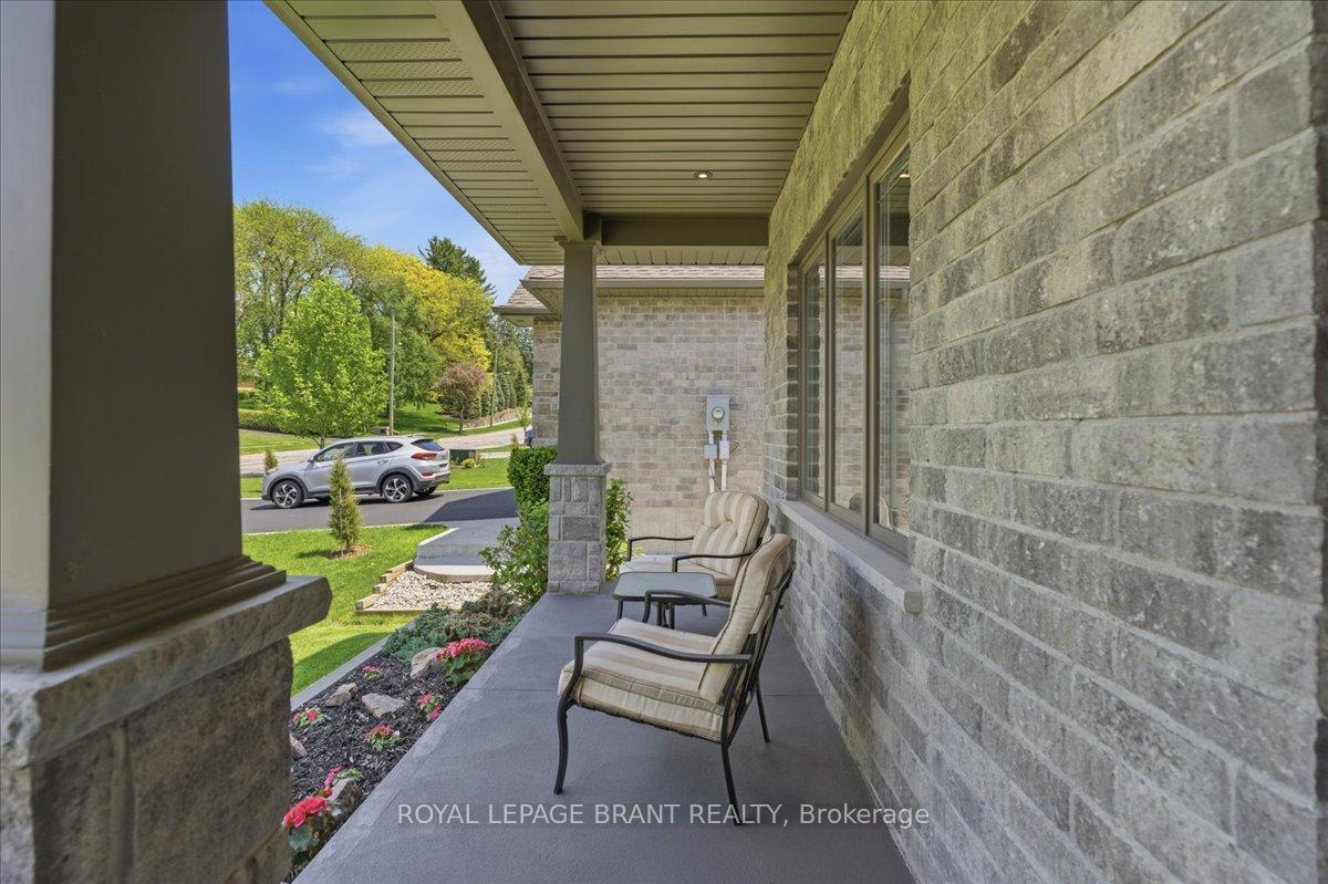 Photo 4 of 4 Lynndale Road, Norfolk, Simcoe — HOMEH