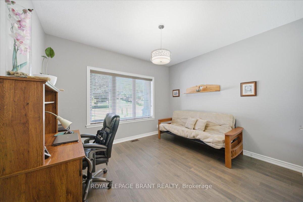 Photo 20 of 4 Lynndale Road, Norfolk, Simcoe — HOMEH