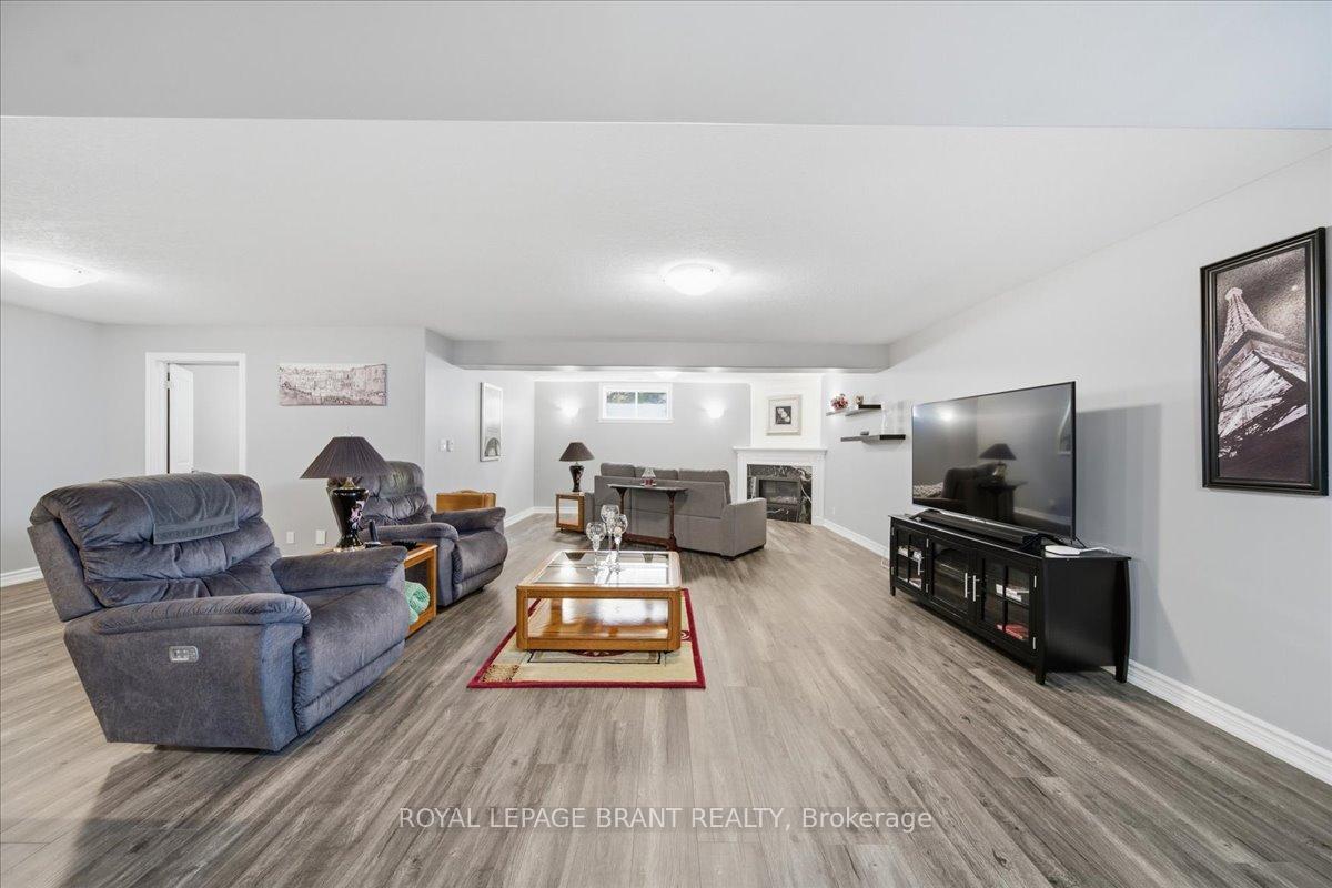 Photo 26 of 4 Lynndale Road, Norfolk, Simcoe — HOMEH
