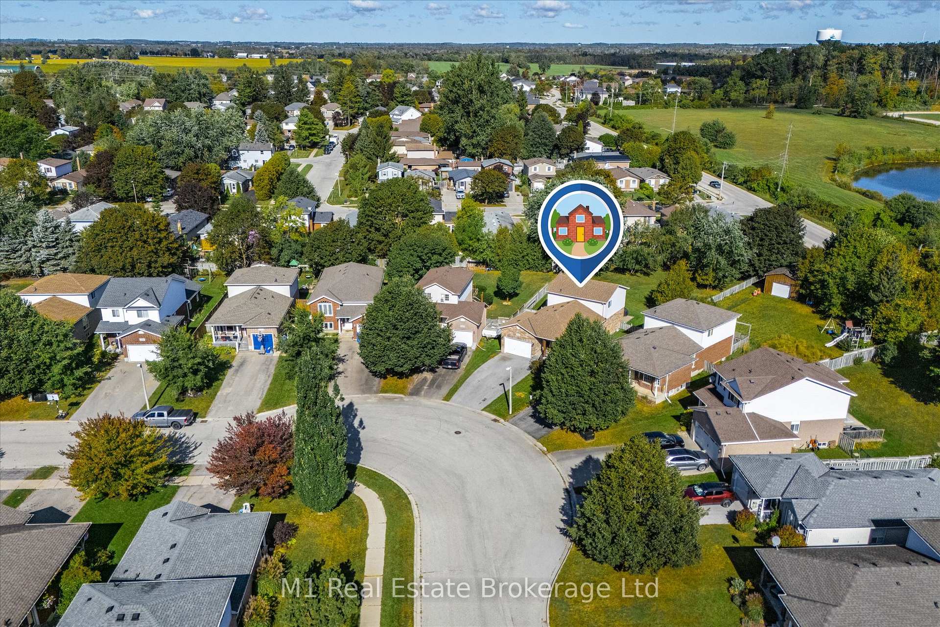 Photo 33 of 106 Bellamy Crescent, Centre Wellington, Fergus — HOMEH