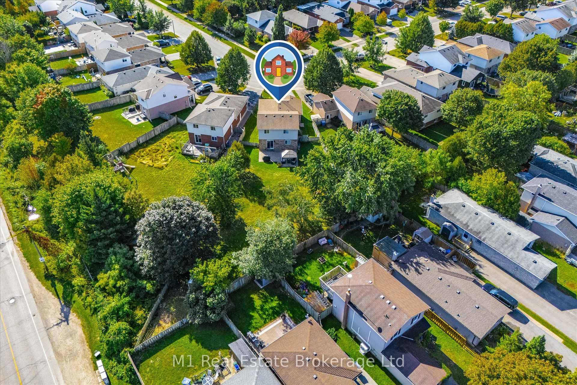 Photo 34 of 106 Bellamy Crescent, Centre Wellington, Fergus — HOMEH