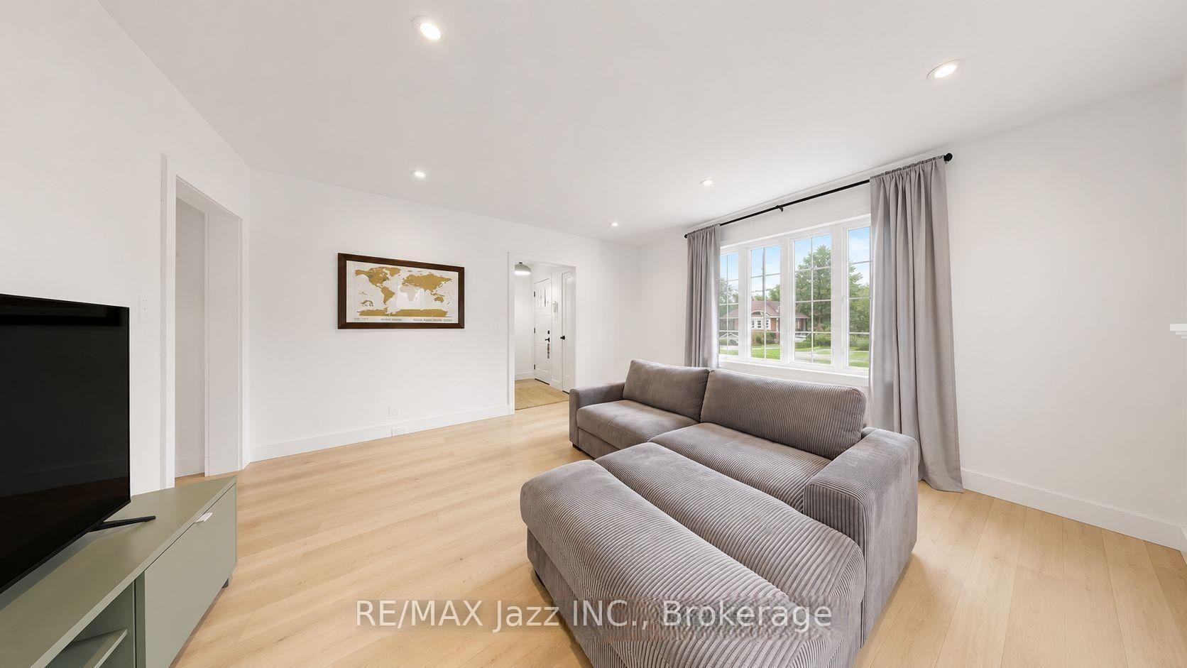 Photo 9 of 388 Eagle Street, Newmarket, Central Newmarket — HOMEH
