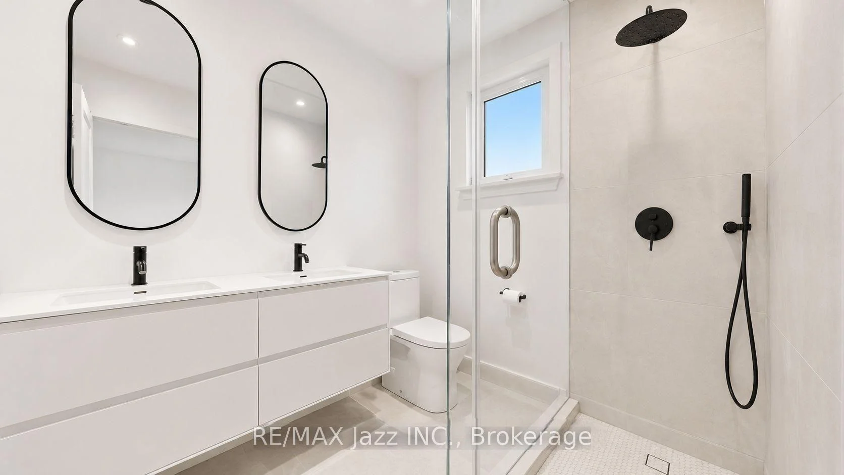 Photo 2 of 388 Eagle Street, Newmarket, Central Newmarket — HOMEH