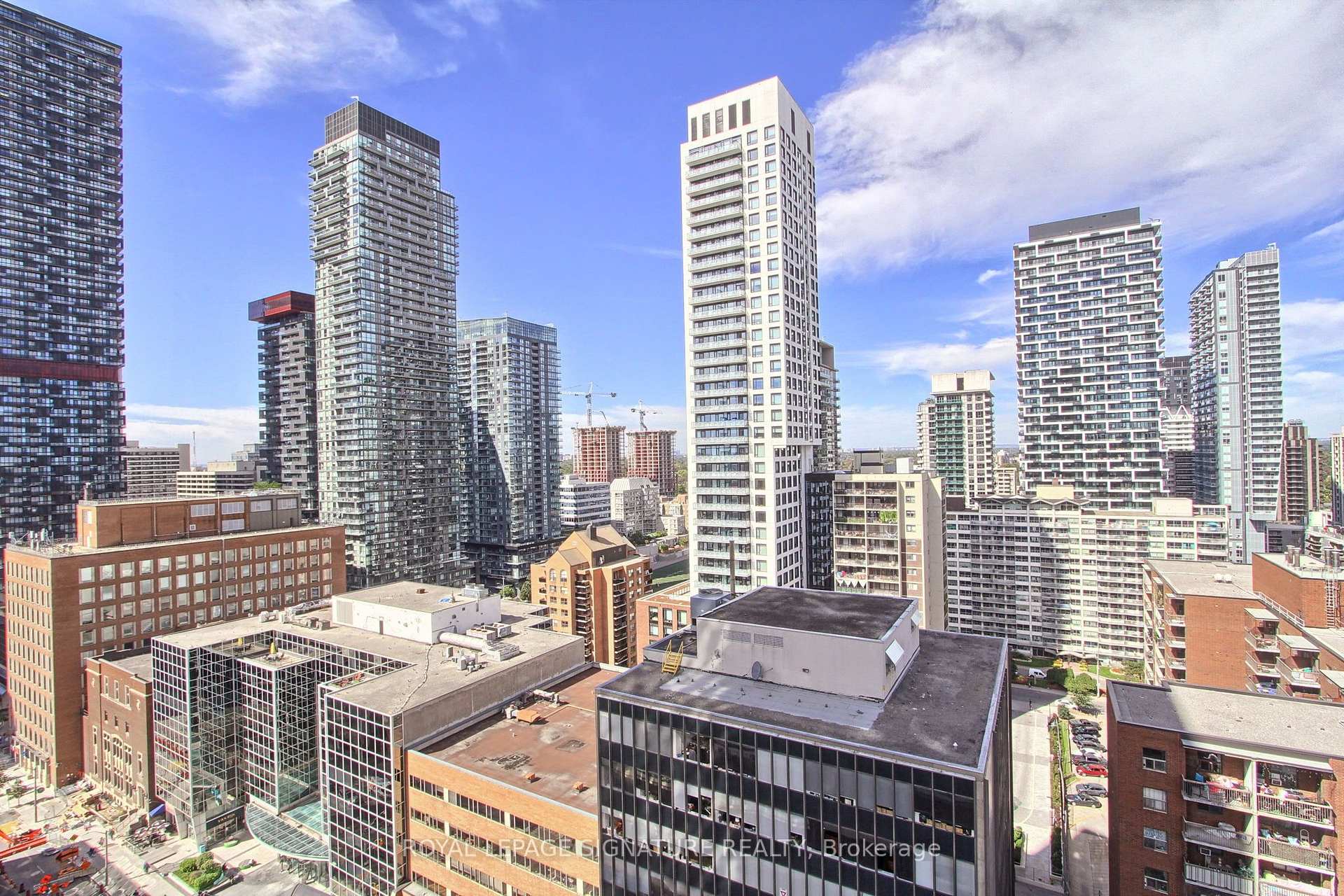 Photo 32 of Unit 1812, 98 Lillian Street, Toronto, Mount Pleasant West — HOMEH