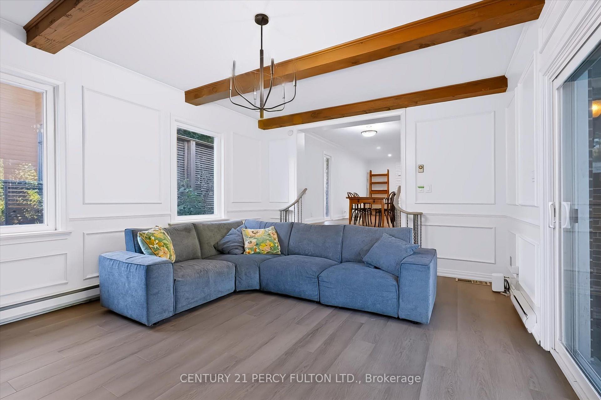 Photo 18 of 1503 Lochlin Trail, Mississauga, Mineola — HOMEH