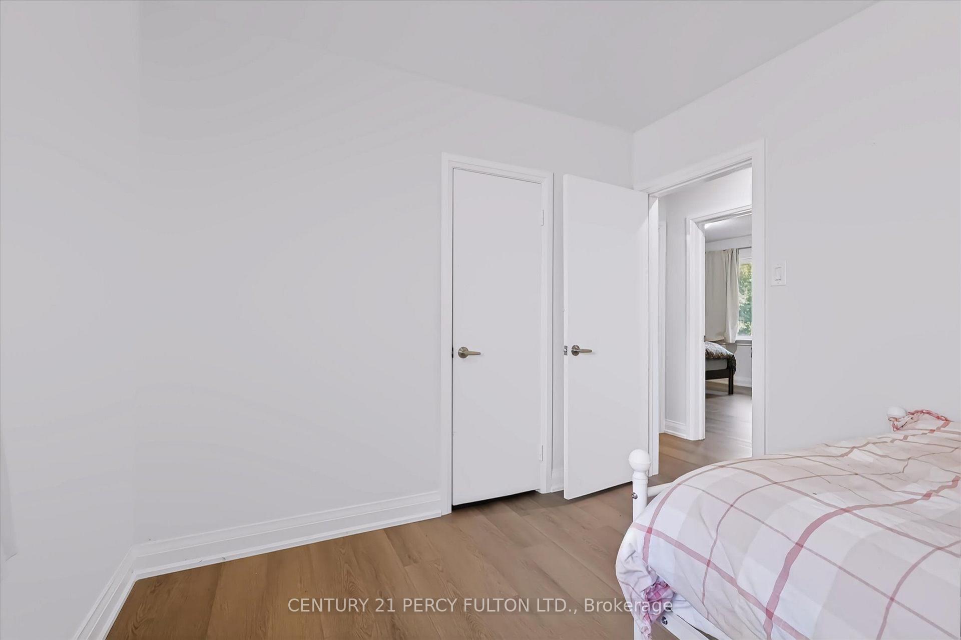 Photo 28 of 1503 Lochlin Trail, Mississauga, Mineola — HOMEH