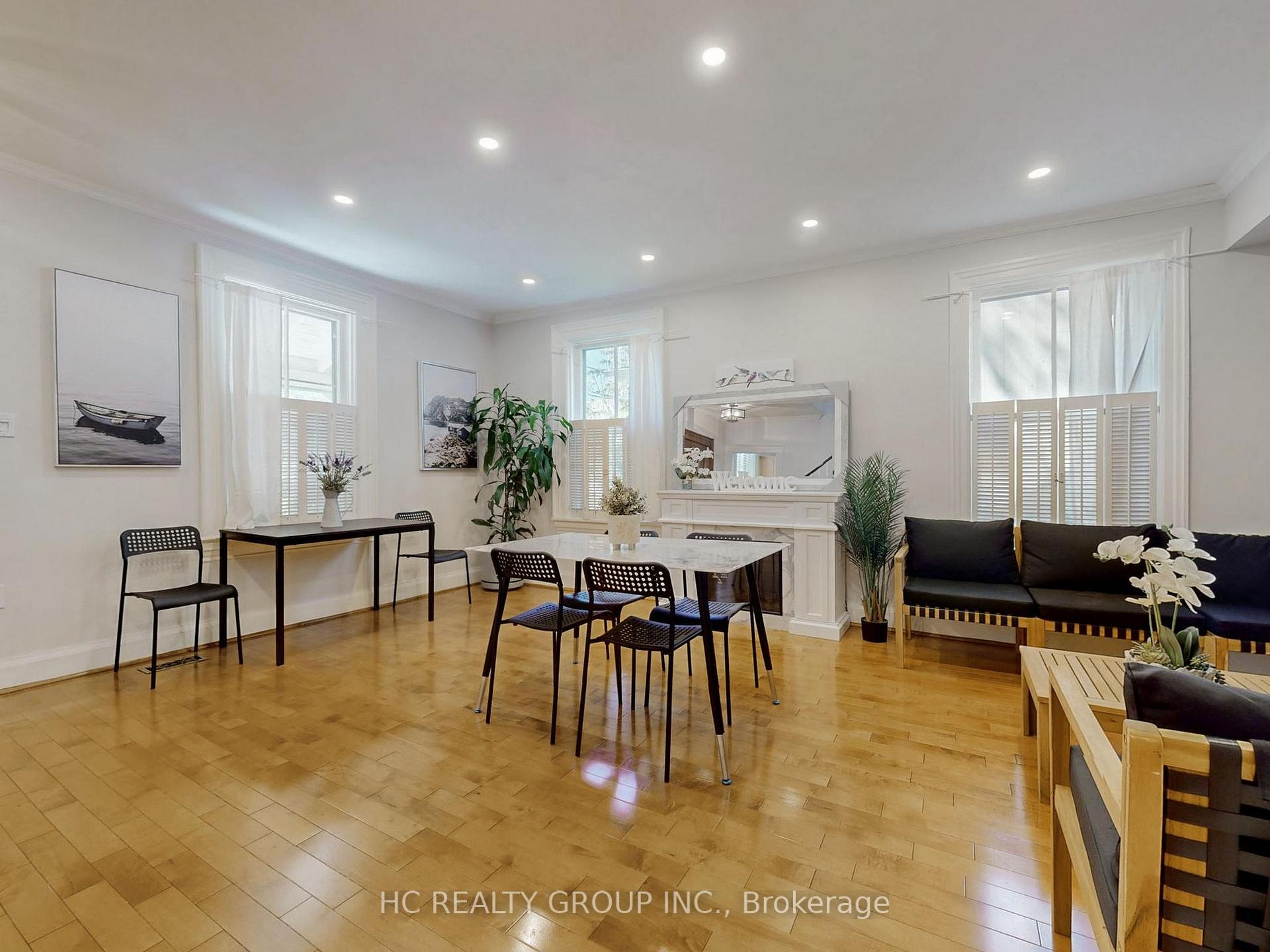 Photo 30 of 10 Station Lane, Markham, Unionville — HOMEH