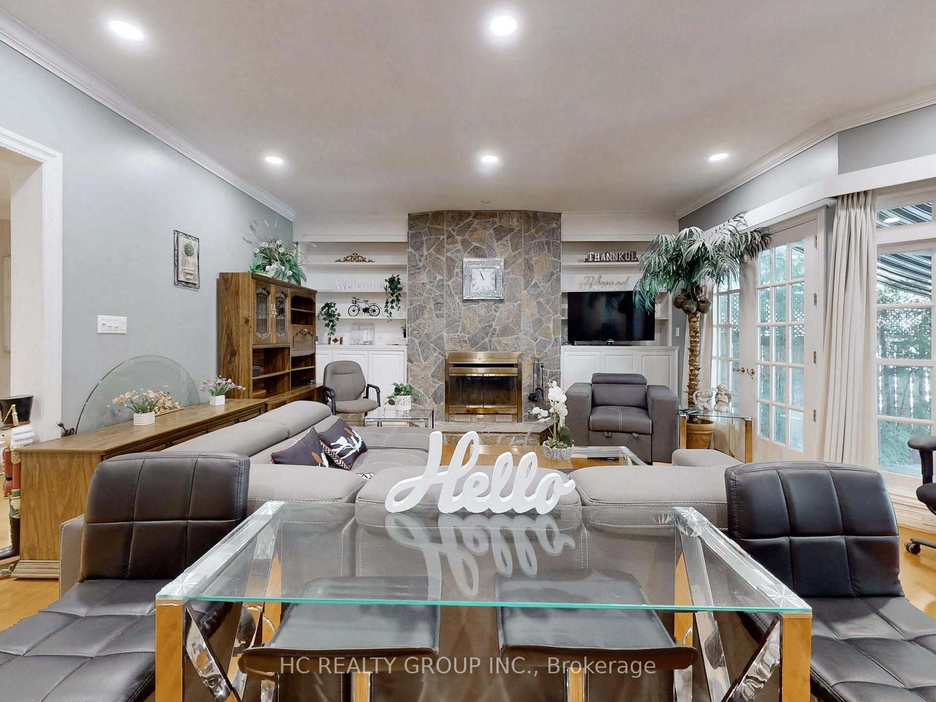Photo 33 of 10 Station Lane, Markham, Unionville — HOMEH