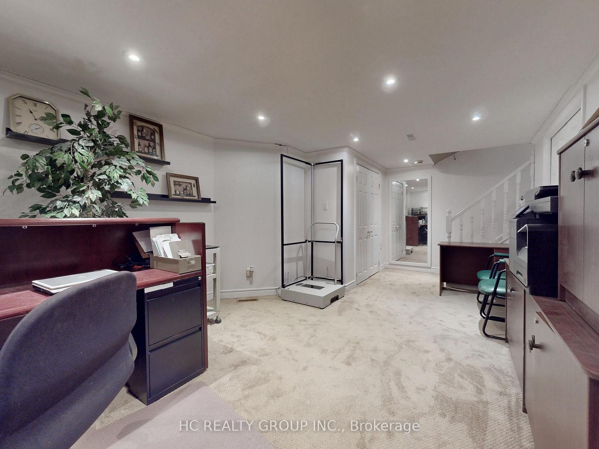 Photo 48 of 10 Station Lane, Markham, Unionville — HOMEH