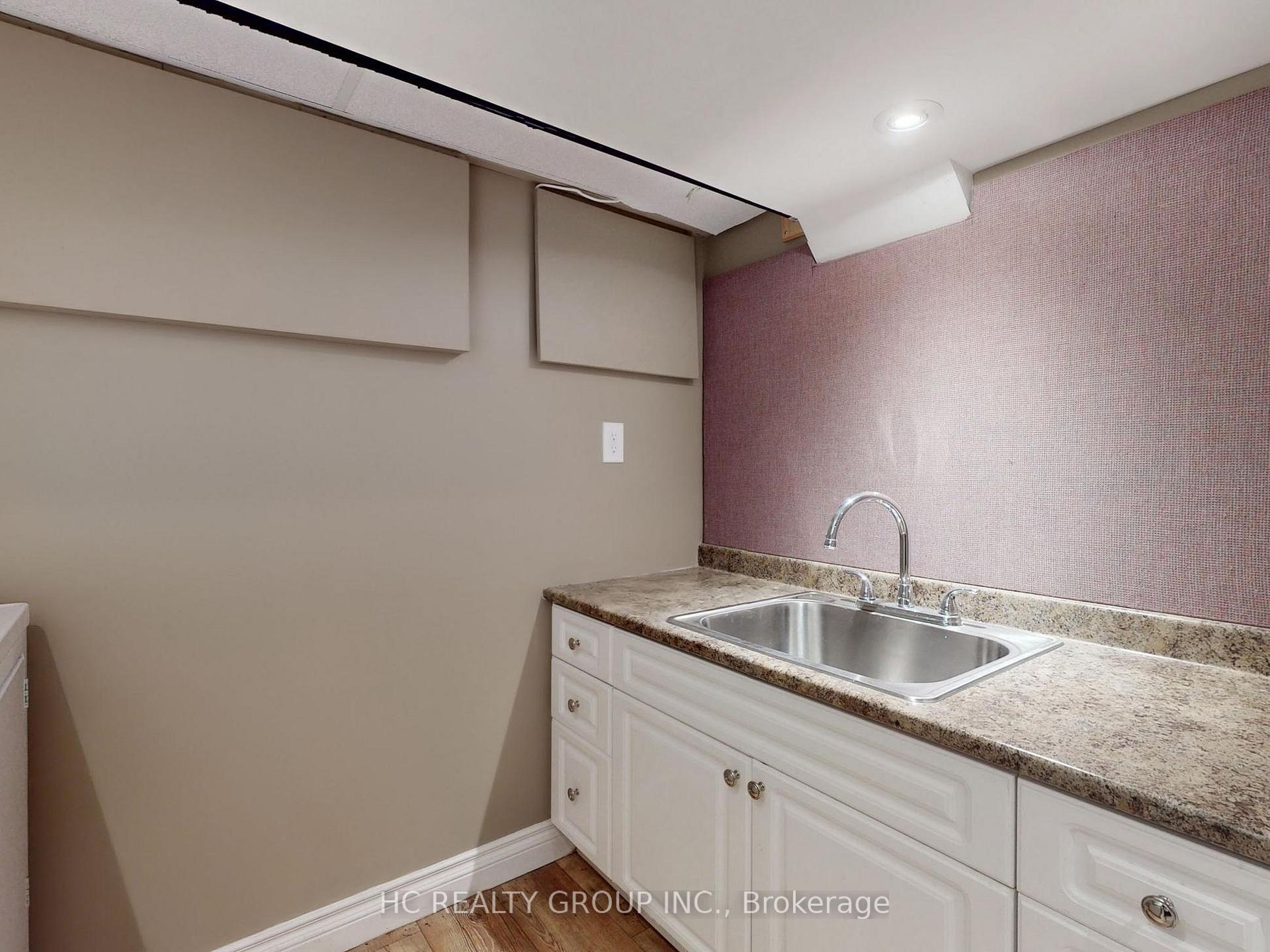 Photo 49 of 10 Station Lane, Markham, Unionville — HOMEH