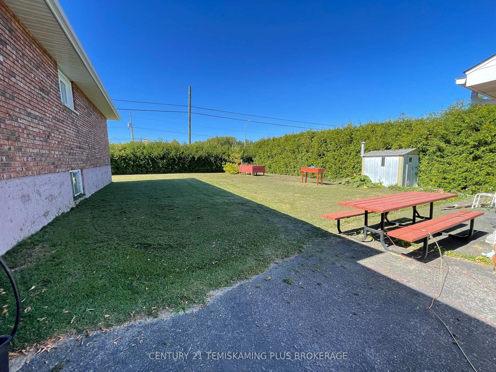 Photo 5 of 451 Joyal Drive, Temiskaming Shores, Haileybury — HOMEH