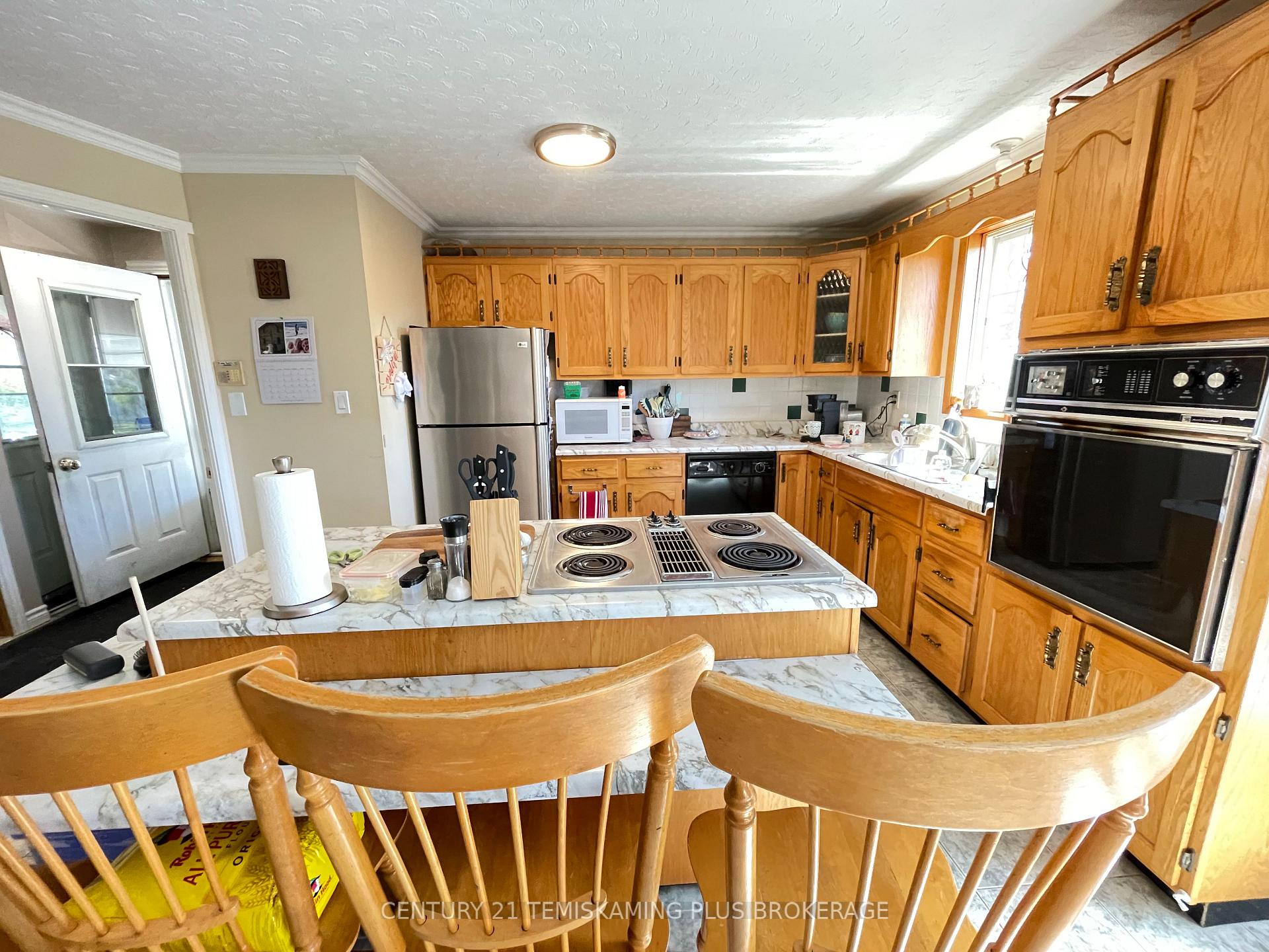 Photo 8 of 451 Joyal Drive, Temiskaming Shores, Haileybury — HOMEH