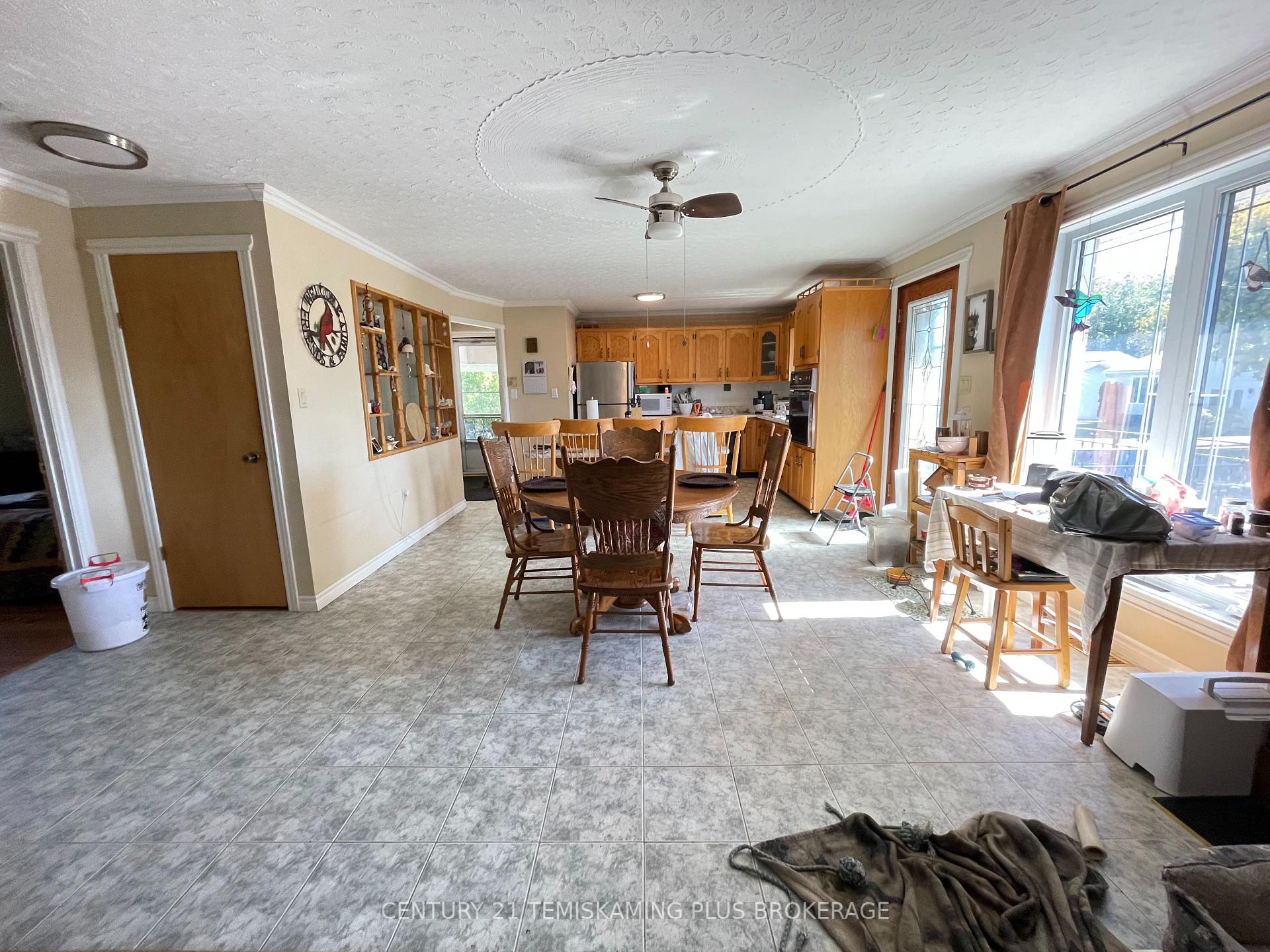 Photo 9 of 451 Joyal Drive, Temiskaming Shores, Haileybury — HOMEH