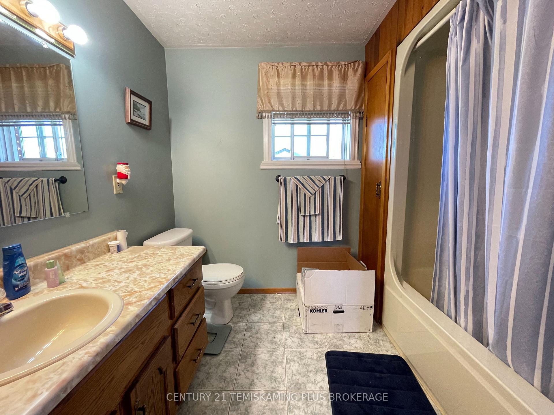 Photo 17 of 451 Joyal Drive, Temiskaming Shores, Haileybury — HOMEH