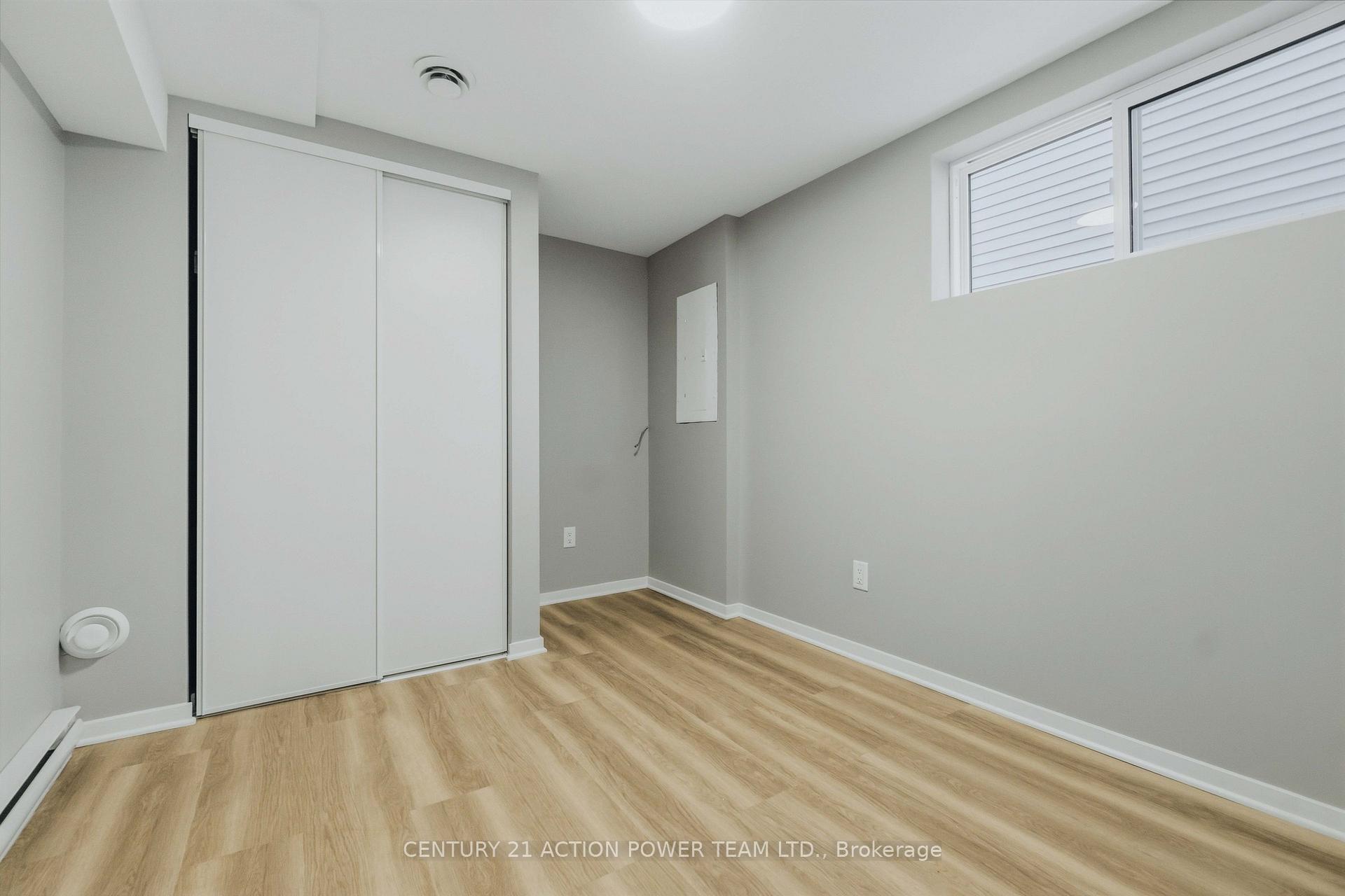 Photo 13 of Unit B, 1936 Longman Crescent, Ottawa, Chateauneuf — HOMEH