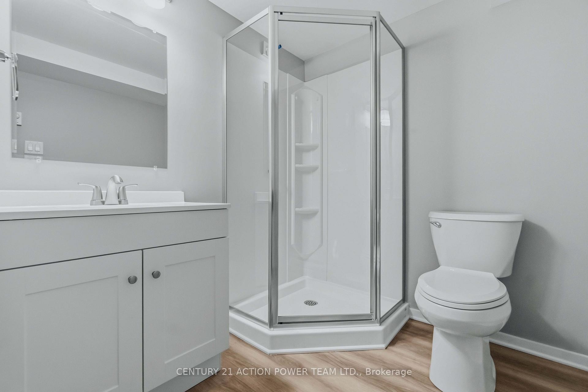Photo 18 of Unit B, 1936 Longman Crescent, Ottawa, Chateauneuf — HOMEH