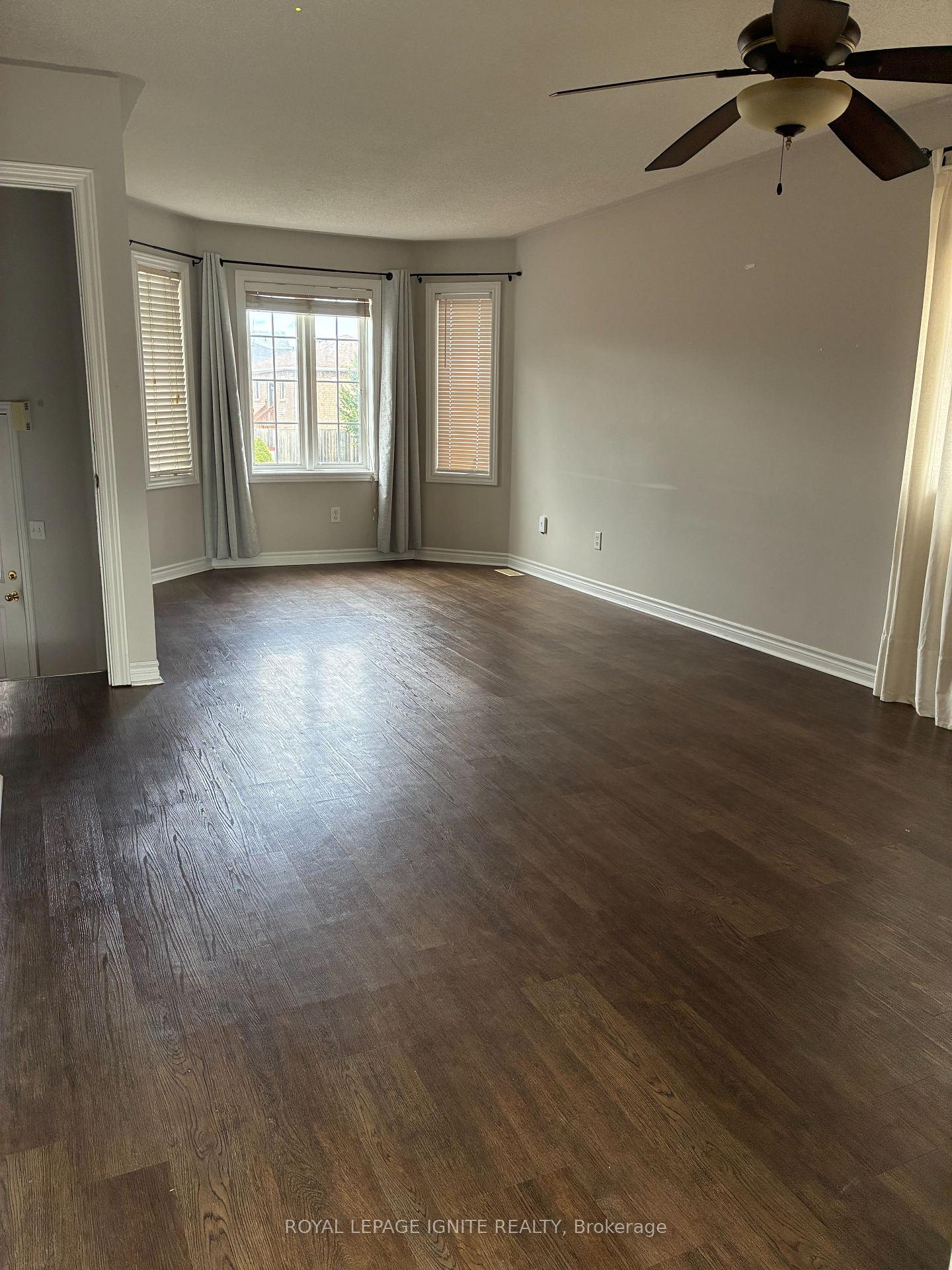 Photo 11 of 114 Bird Street, Barrie, Edgehill Drive — HOMEH
