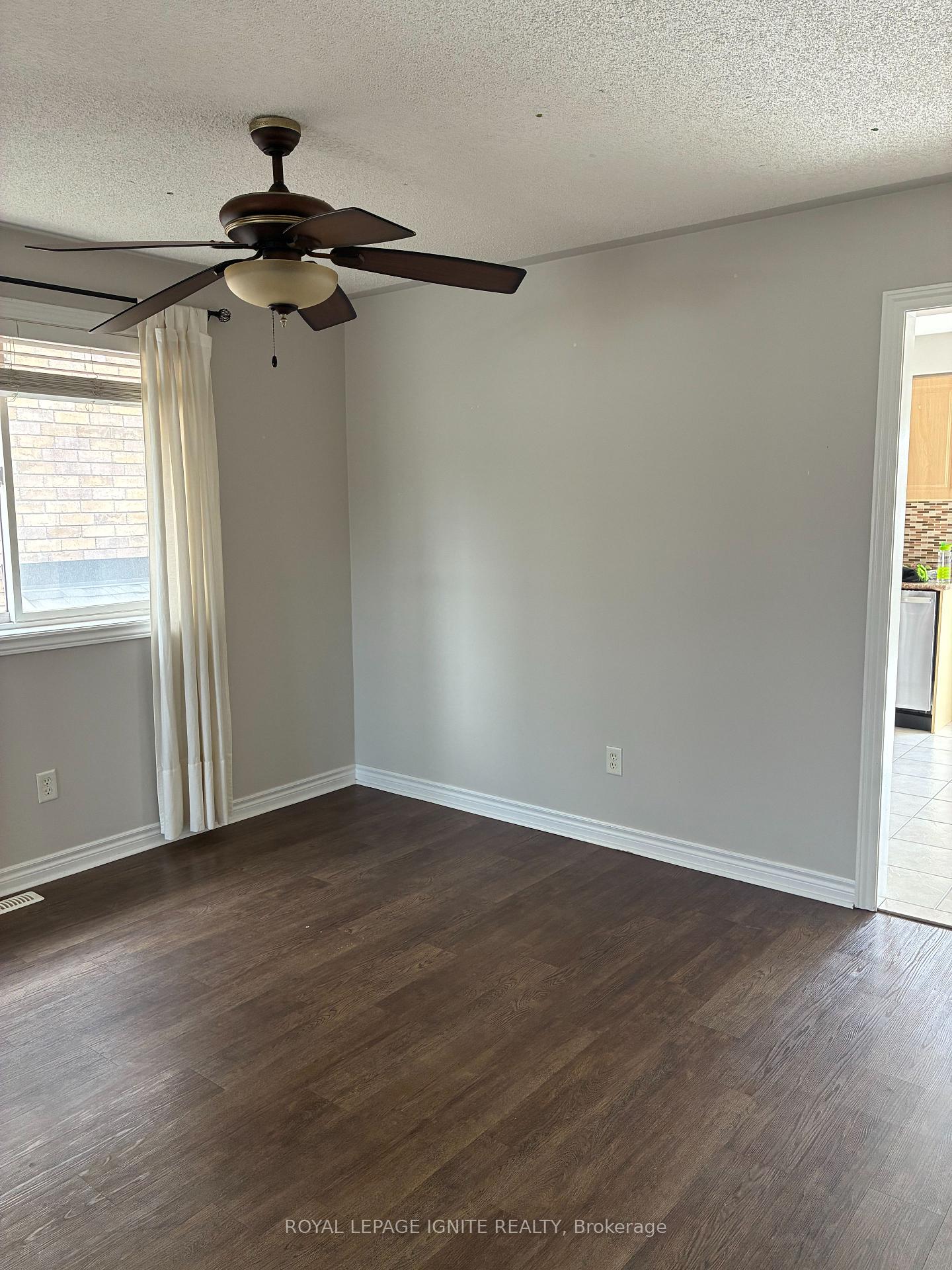 Photo 13 of 114 Bird Street, Barrie, Edgehill Drive — HOMEH