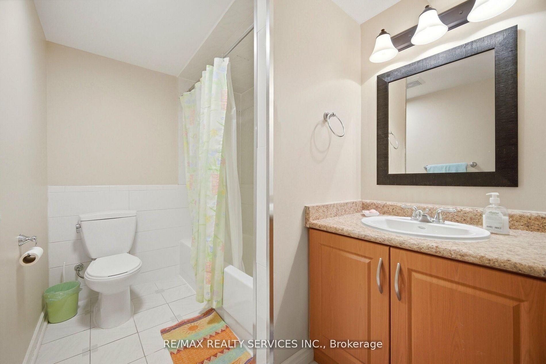 Photo 48 of 23 Newbury Crescent, Brampton, Westgate — HOMEH
