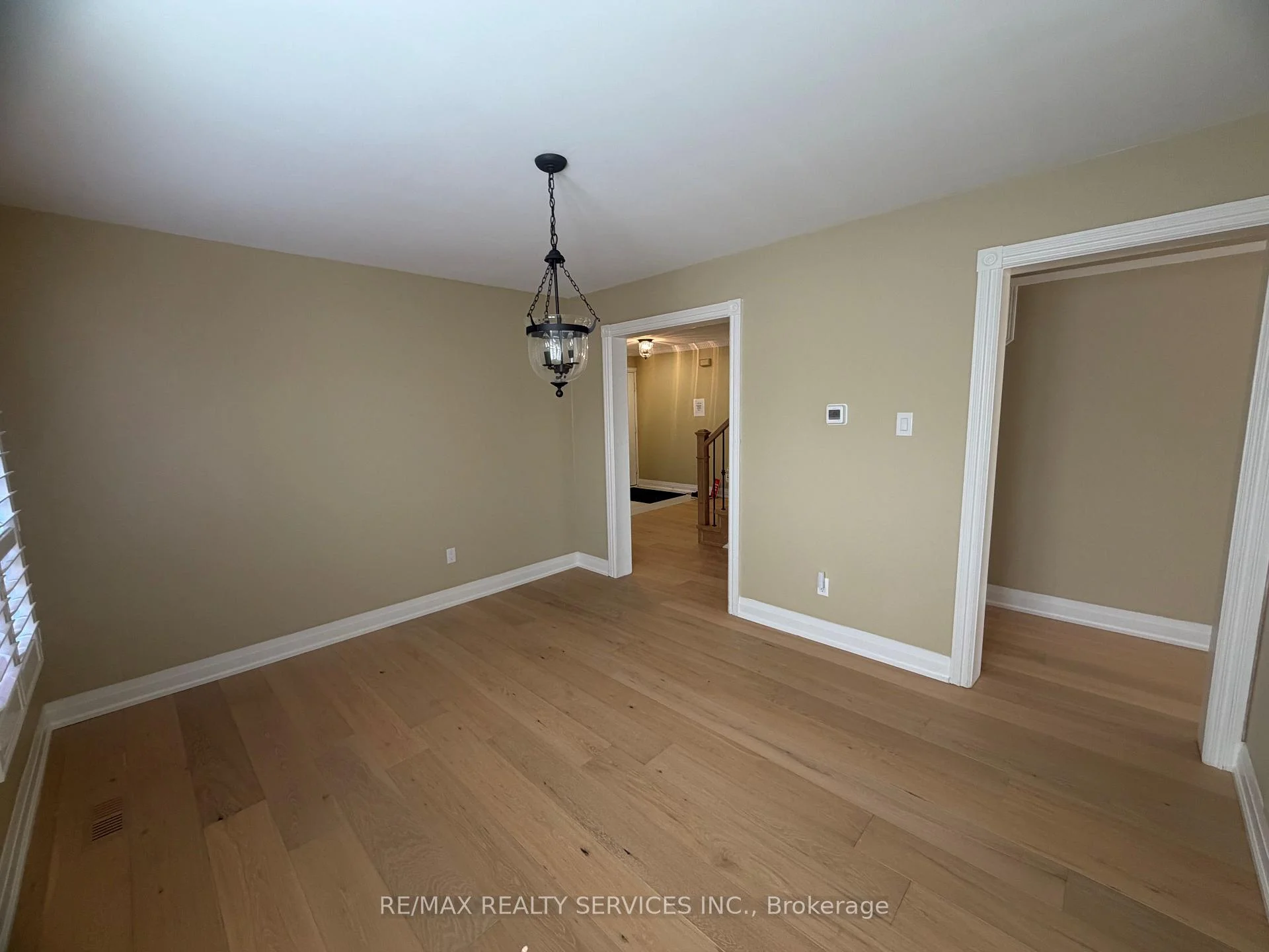 Photo 14 of 23 Newbury Crescent, Brampton, Westgate — HOMEH