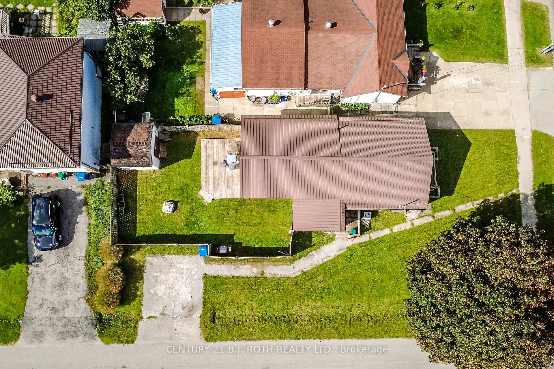 Photo 2 of 381 Forest Avenue S, Orillia — HOMEH
