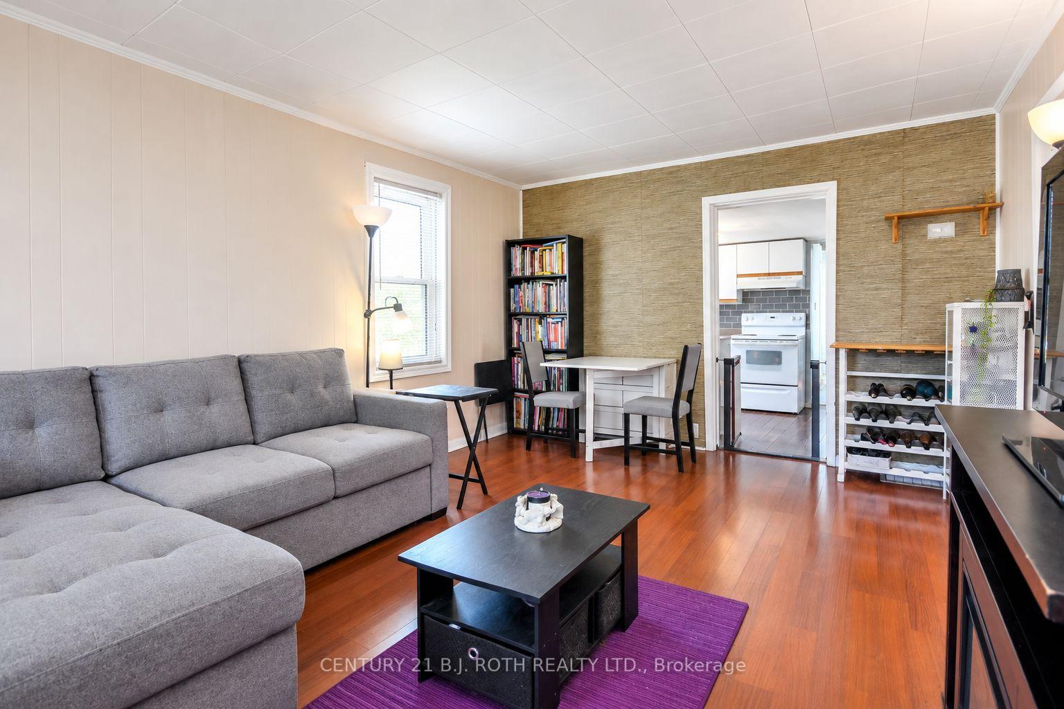 Photo 10 of 381 Forest Avenue S, Orillia — HOMEH