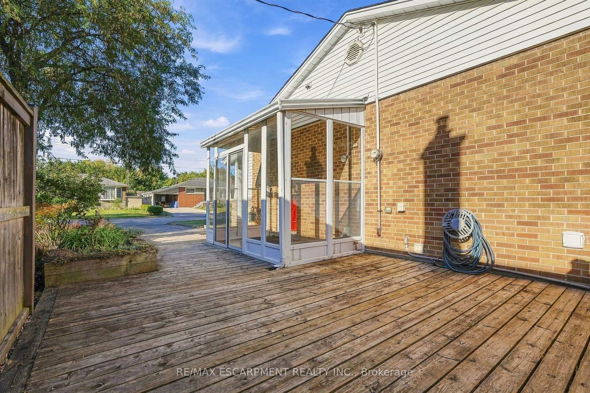 Photo 28 of 1267 Dunbar Road, Burlington, Mountainside — HOMEH