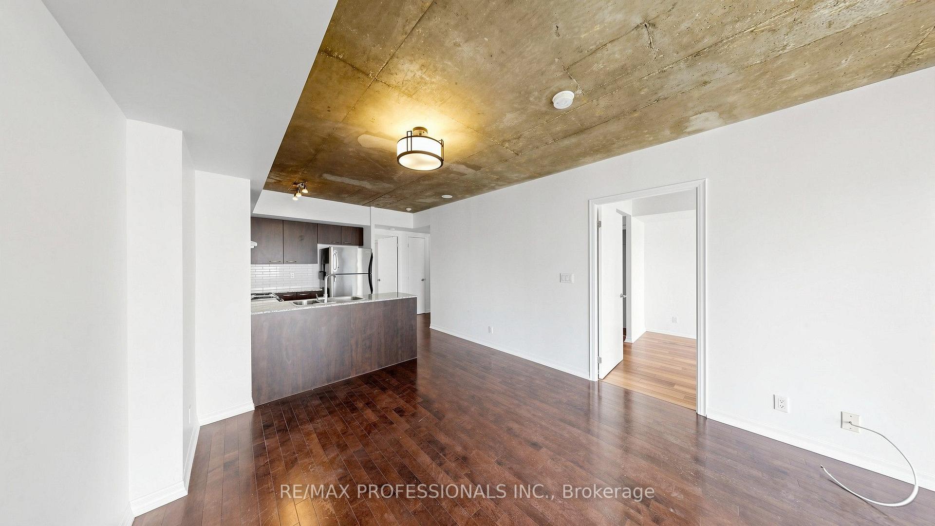 Photo 3 of Unit 2008, 22 Wellesley Street E, Toronto, Church-Yonge Corridor — HOMEH