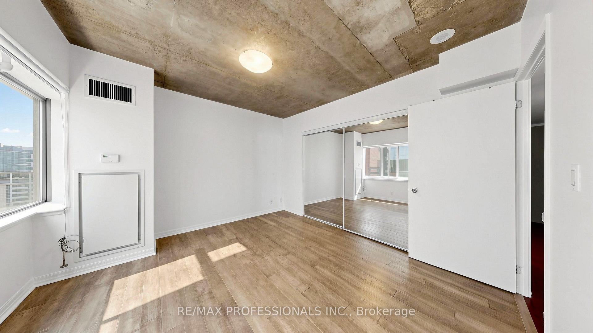 Photo 23 of Unit 2008, 22 Wellesley Street E, Toronto, Church-Yonge Corridor — HOMEH