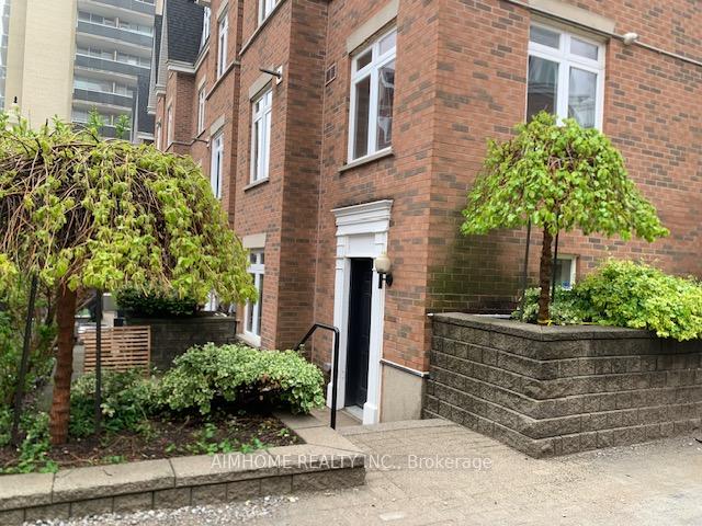 Photo 4 of Unit 1, 100 Redpath Avenue, Toronto, Mount Pleasant West — HOMEH