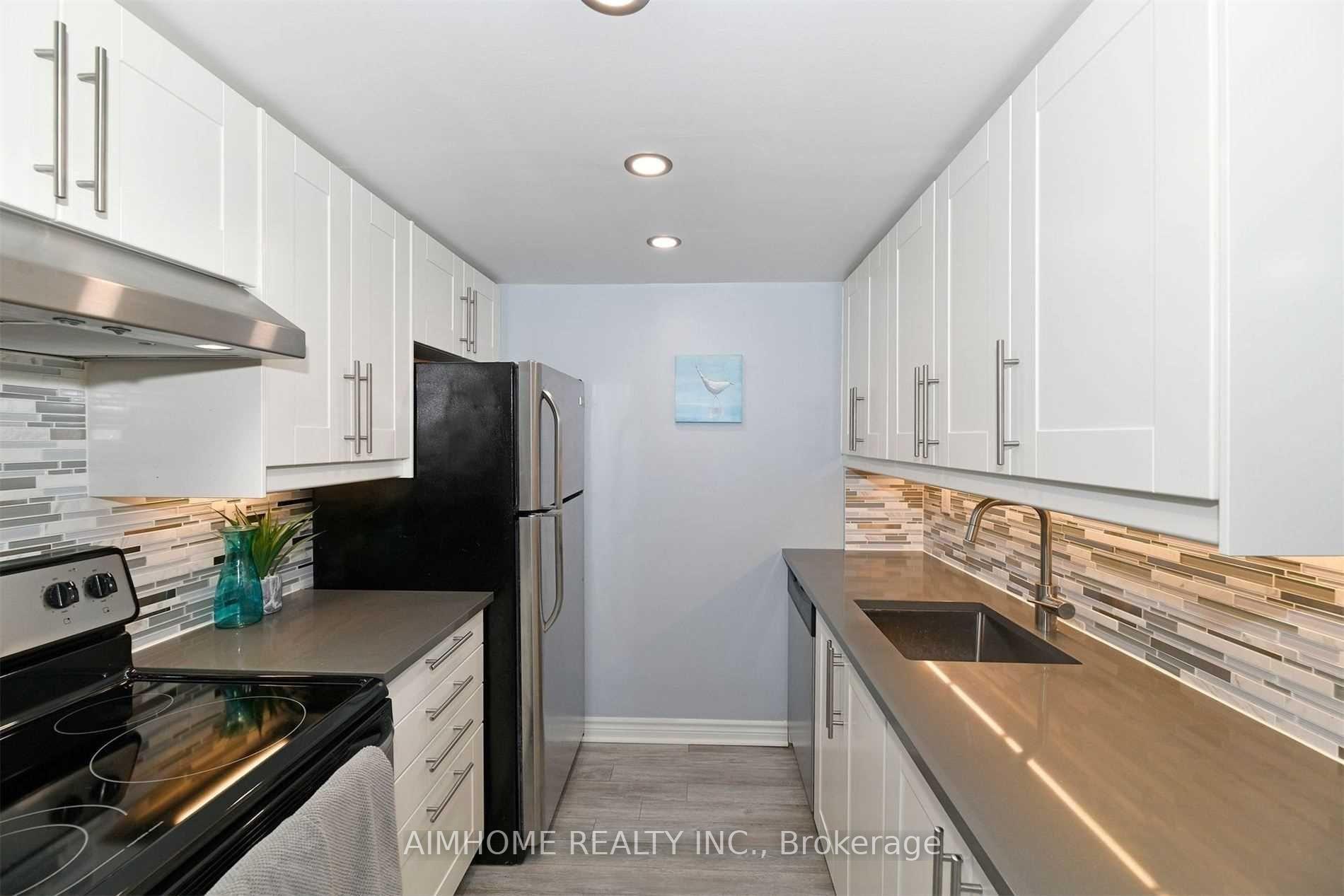 Photo 6 of Unit 1, 100 Redpath Avenue, Toronto, Mount Pleasant West — HOMEH