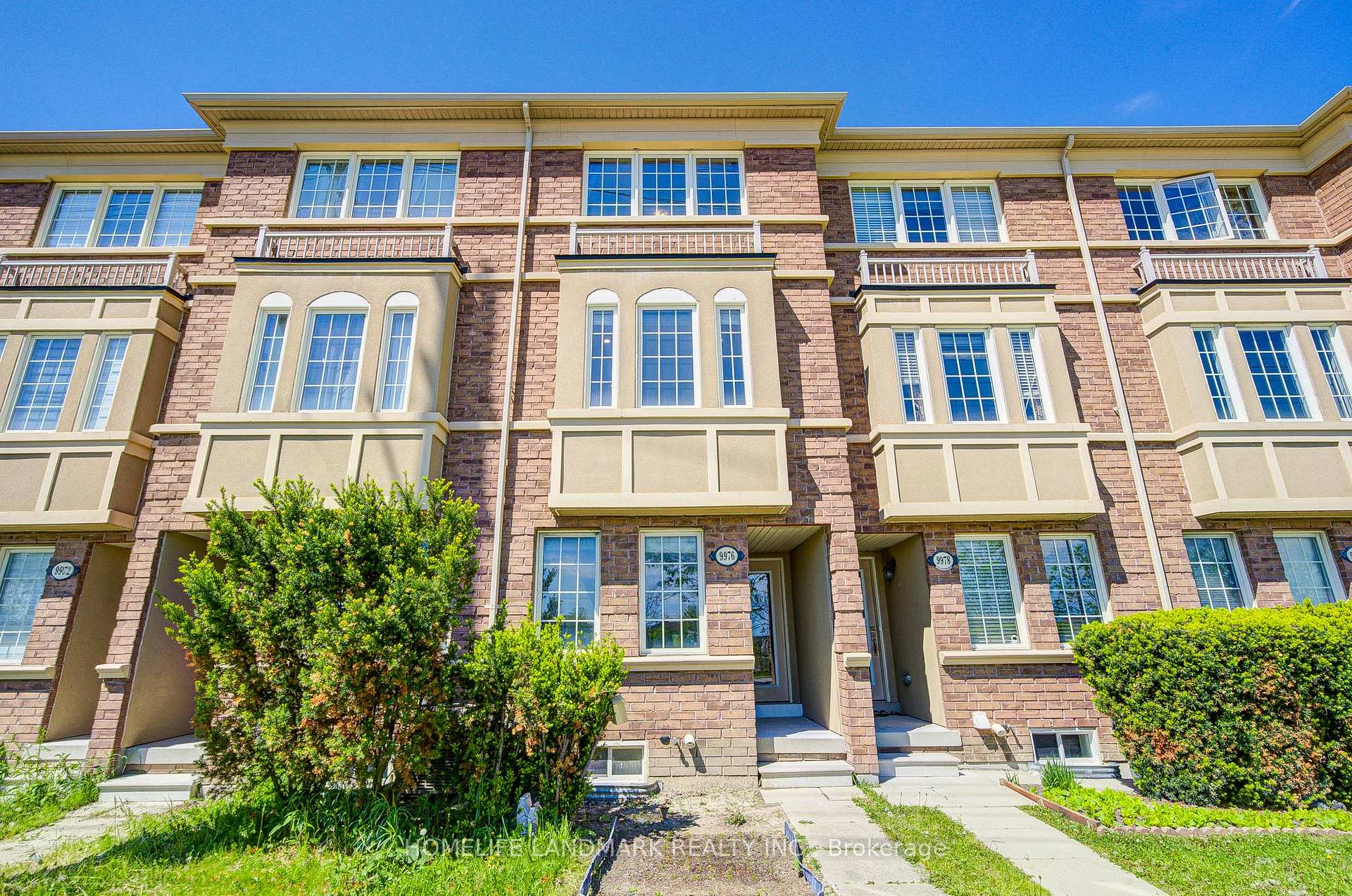 Photo 4 of 9976 McCowan Road, Markham, Berczy — HOMEH