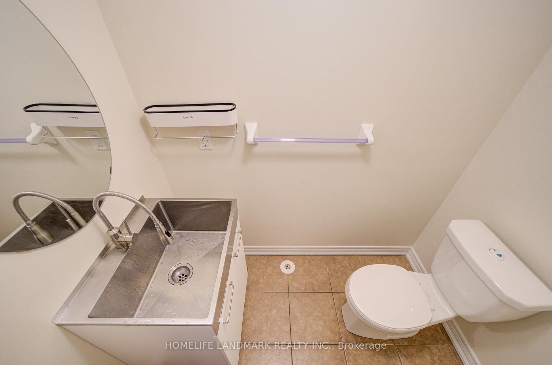 Photo 10 of 9976 McCowan Road, Markham, Berczy — HOMEH