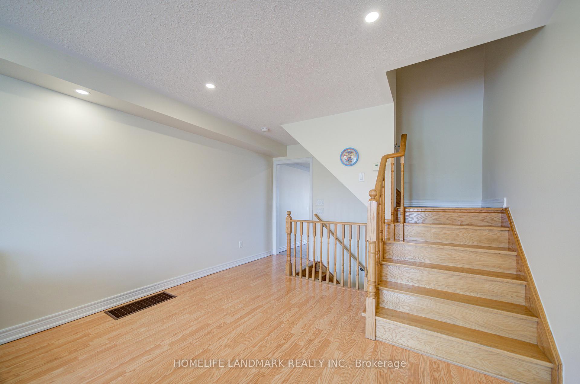 Photo 18 of 9976 McCowan Road, Markham, Berczy — HOMEH