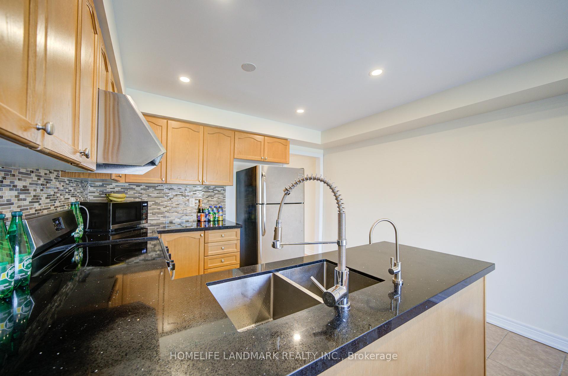 Photo 22 of 9976 McCowan Road, Markham, Berczy — HOMEH
